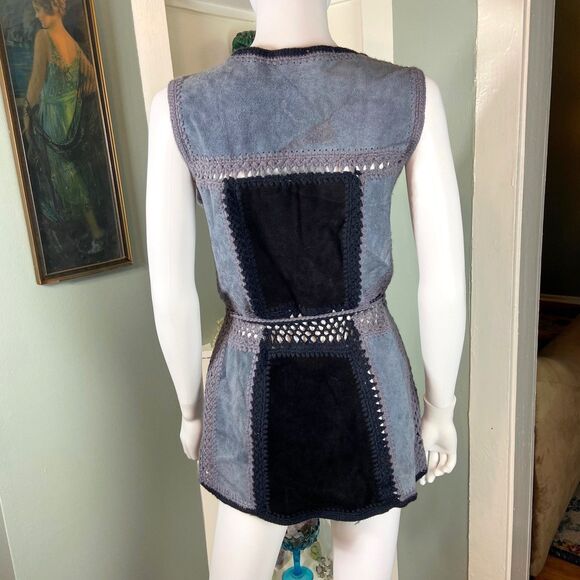 Vintage 70s Suede Leather Crochet M Patchwork Vest Gilet Rochelle California - Picture 2 of 15